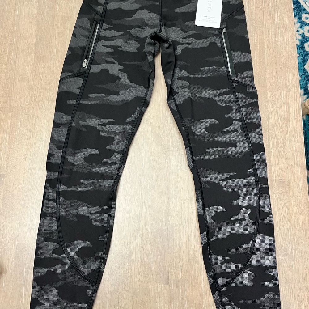 NEW Athleta Black and Gray Camo Leggings